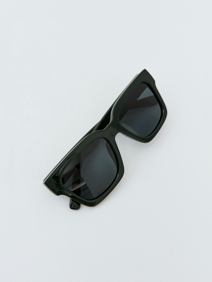 Квадратные солнцезащитные очки Sela
