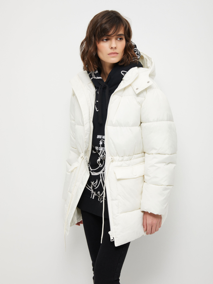 Куртка с кулиской на талии
Куртка с кулиской на талии