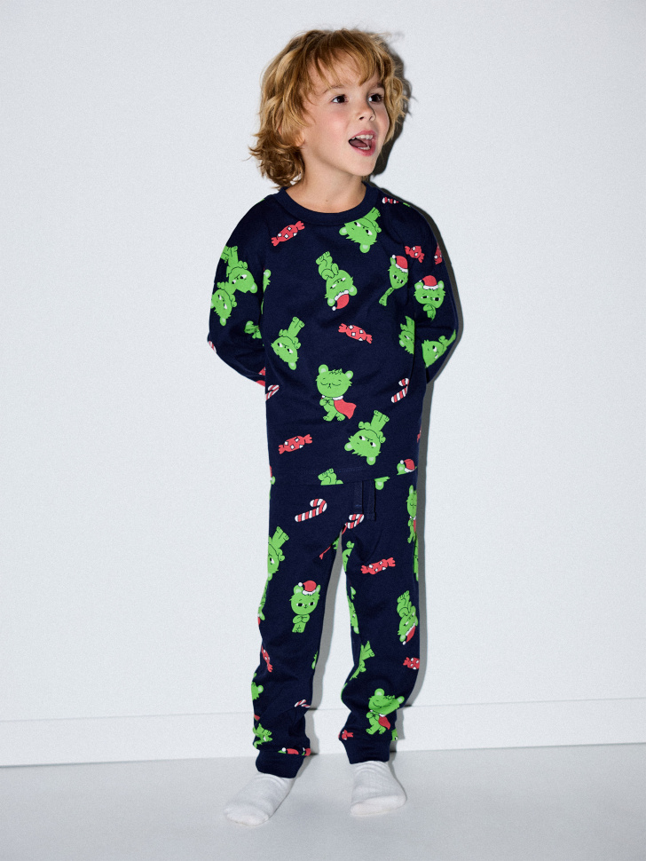 Пижама с новогодним принтом Вигге для мальчиков