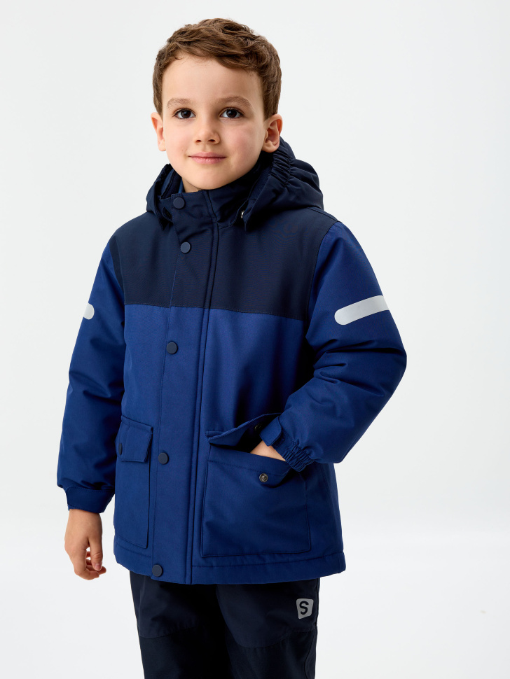 Куртка из технологичной мембраны с лямками для мальчика