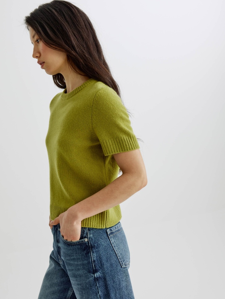 джемпер с коротким рукавом из 100% шерсти из россии вид сбоку