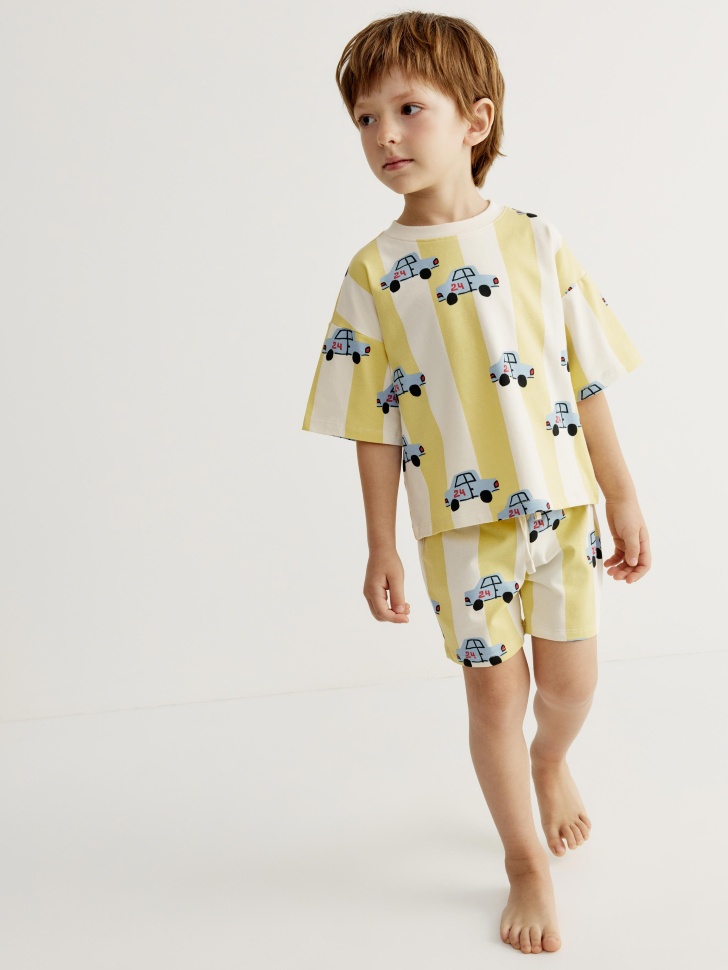 пижама с принтом для мальчиков от бренда sela вид слева