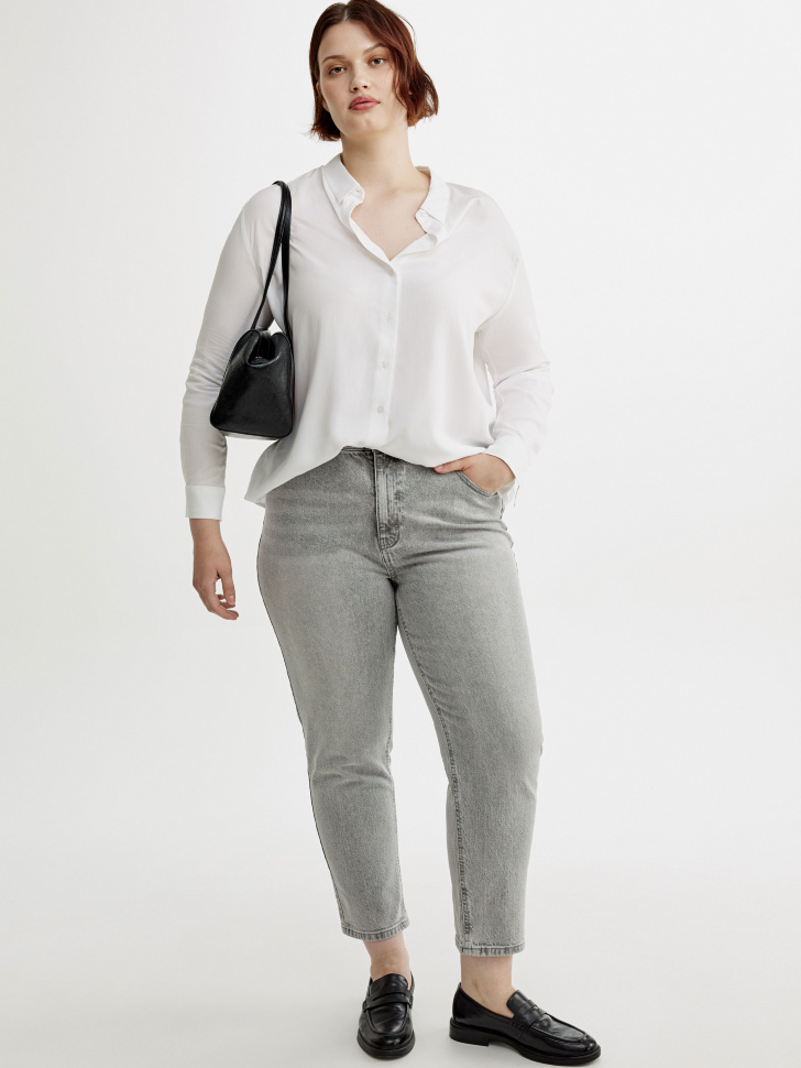 укороченные джинсы 404 мом с высокой посадкой от бренда sela вид слева