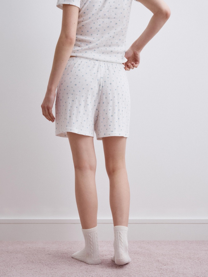 домашние шорты с рельефным узором из россии вид сбоку