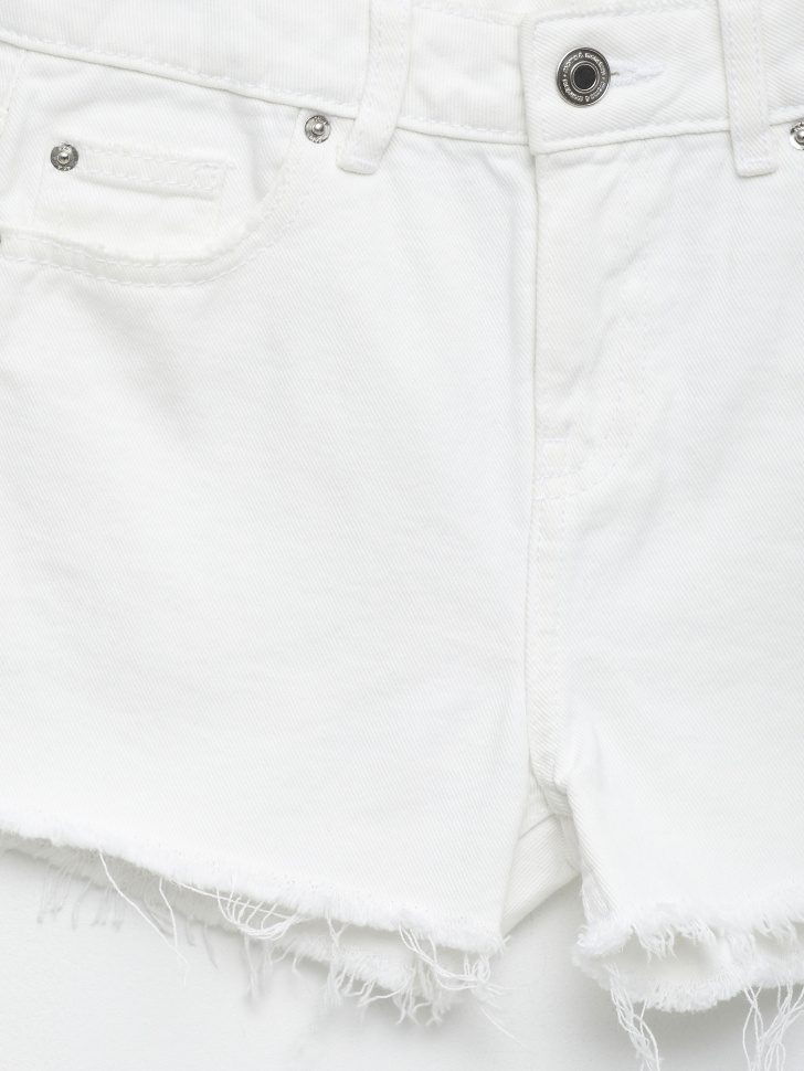 Рваные джинсовые шорты для девочек (белый, 146) sela 4680129501389 - фото 3