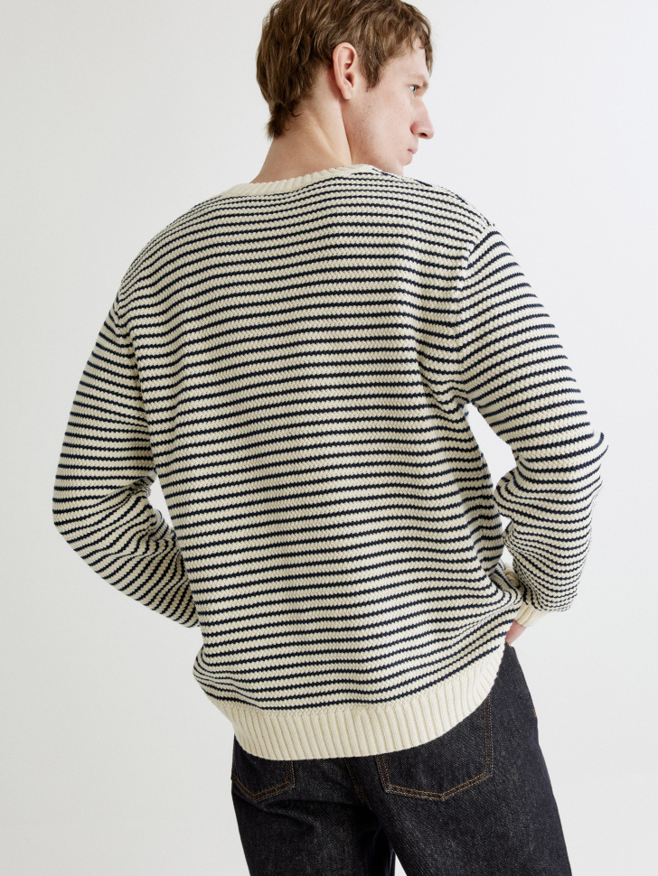 Товар с артикулом 4610517461407 вид сзади