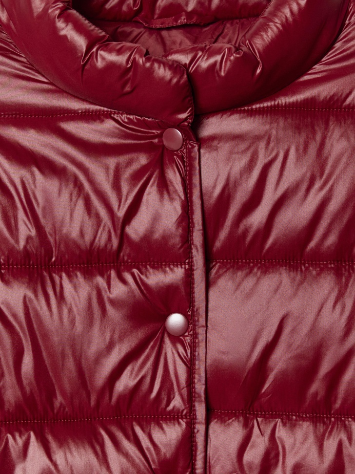 стеганая куртка для девочек из пуха спереди