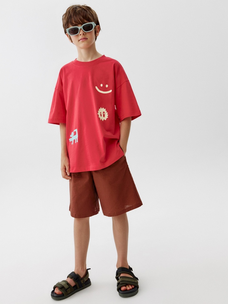 футболка оверсайз с принтом для мальчиков от бренда sela вид слева