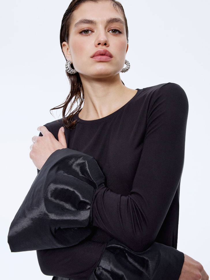 лонгслив с воланами из тафты на рукавах 4610517222640 в интернет магазине