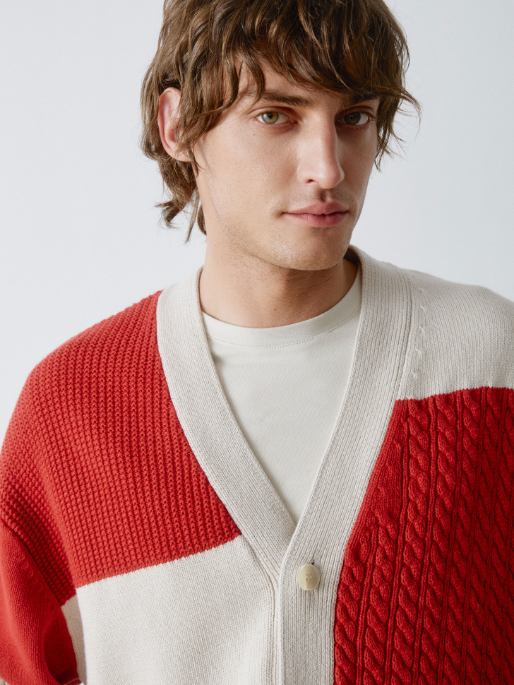 кардиган комбинированной вязки 4610517207159 с промокодом