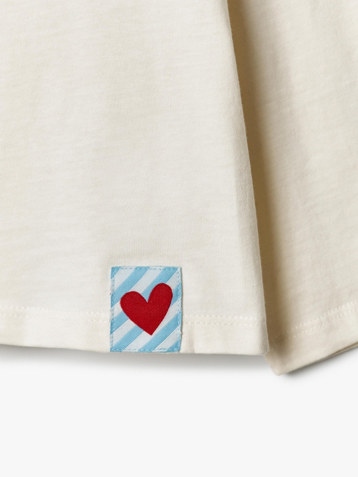 лонгслив оверсайз с принтом для девочек из россии вид сбоку