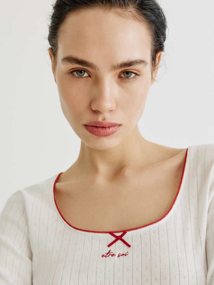 Товар с артикулом 4610517643988 вид сзади