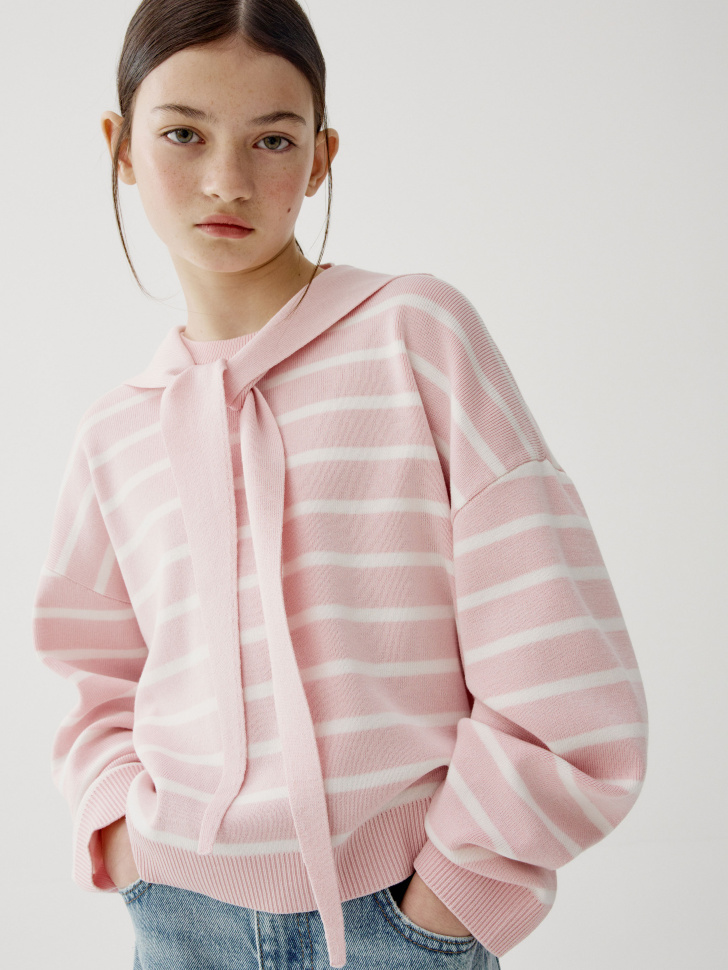 Джемпер в полоску со съемным капюшоном для девочек 1999₽