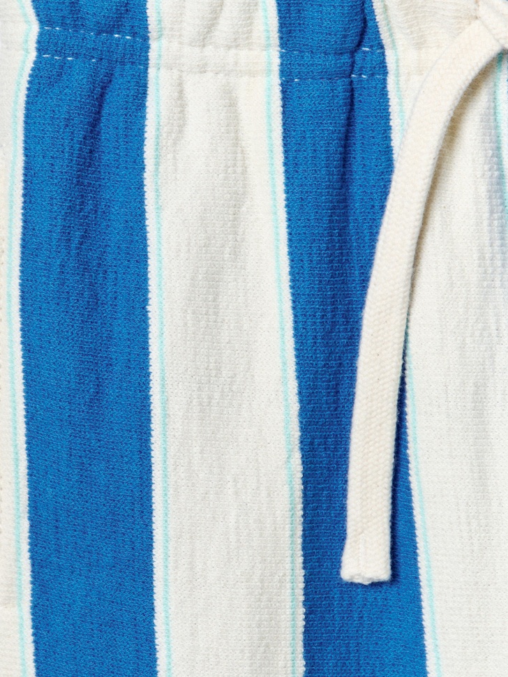 Товар с артикулом 4640611123277 вид сзади