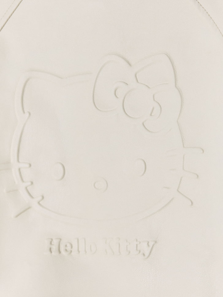 Бомбер оверсайз экокожи с принтом Hello Kitty для девочек. Фото №5