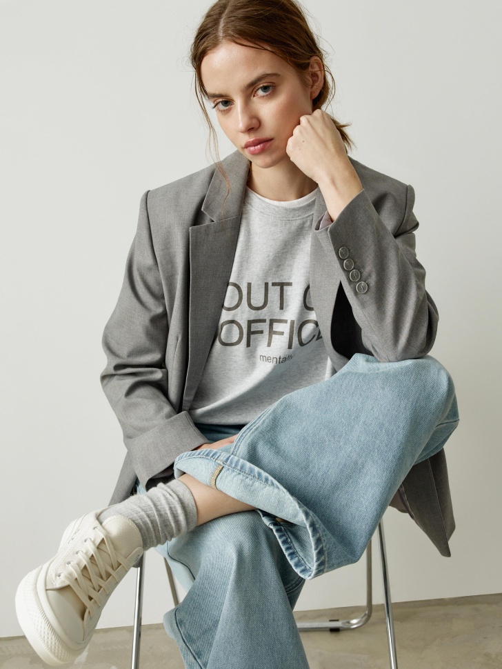 джинсы wide leg классического стиля с лицевой стороны