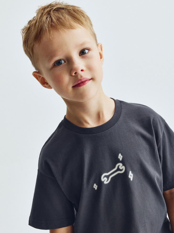 футболка оверсайз для мальчиков с принтом  x смешарики по цене 899 руб вид справа