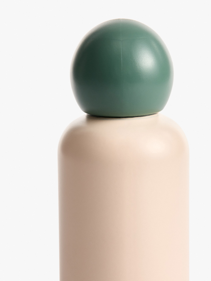 термос с круглой крышкой по цене 1999 руб вид справа