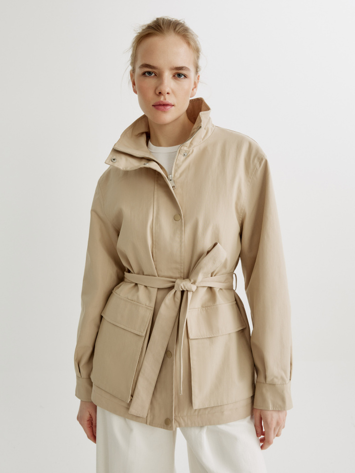 базовая утепленная куртка с поясом из россии вид сбоку