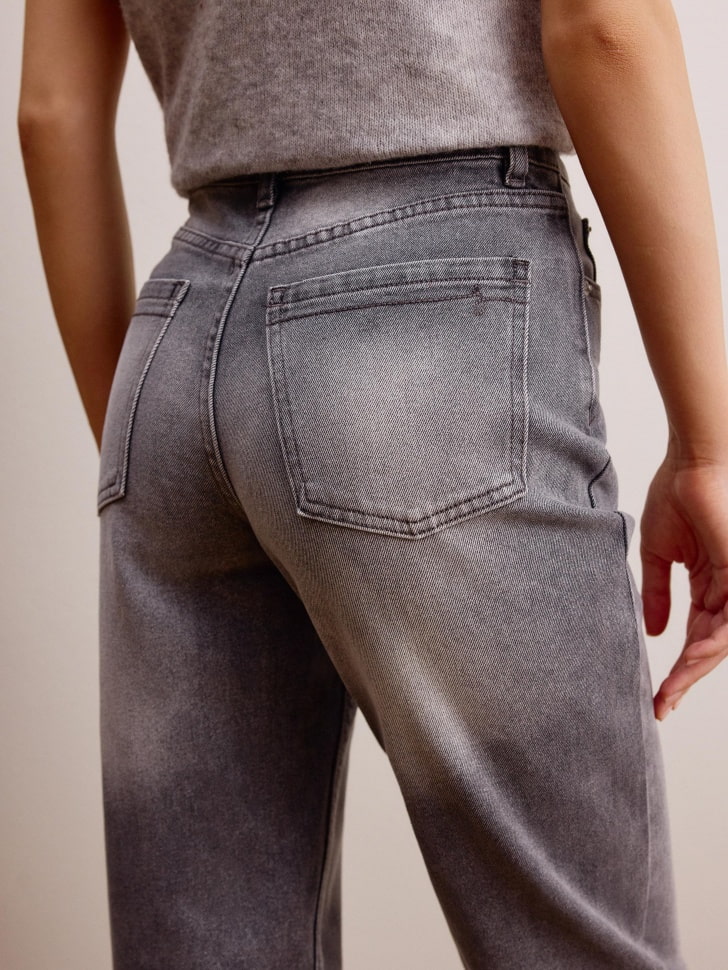 джинсы straight fit с эффектом стирки 4680704910865 в интернет магазине