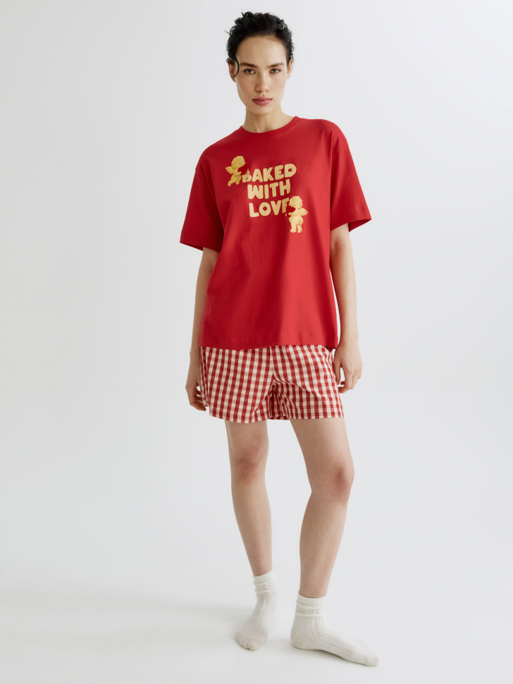 домашняя футболка оверсайз с принтом от бренда sela вид слева