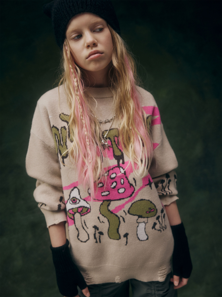 

Вязаный джемпер в стиле гранж для девочек