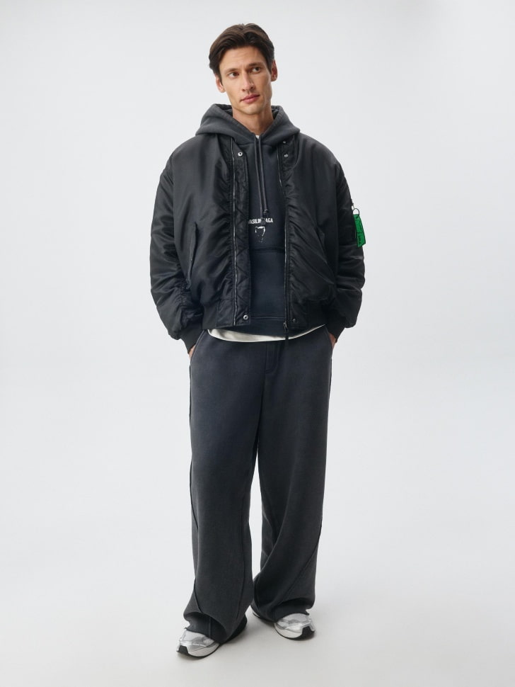 Брюки Baggy fit из коллекции SELA х VASILINCIAGA. Фото №2