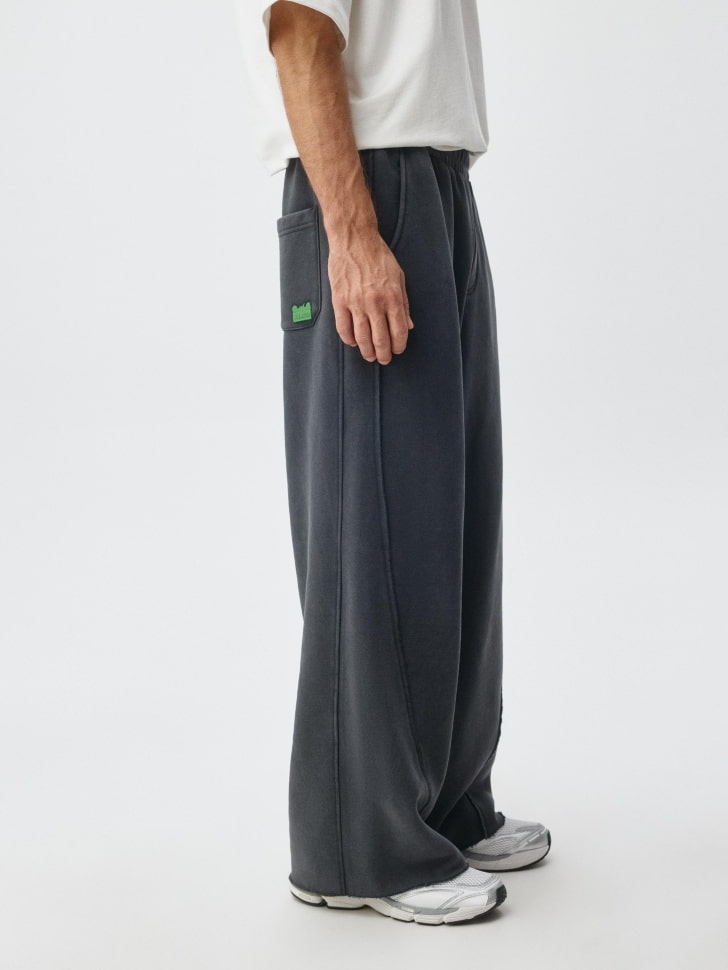Брюки Baggy fit из коллекции SELA х VASILINCIAGA. Фото №3
