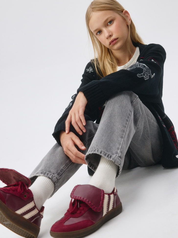 Джинсы Mom fit для девочек. Фото №2