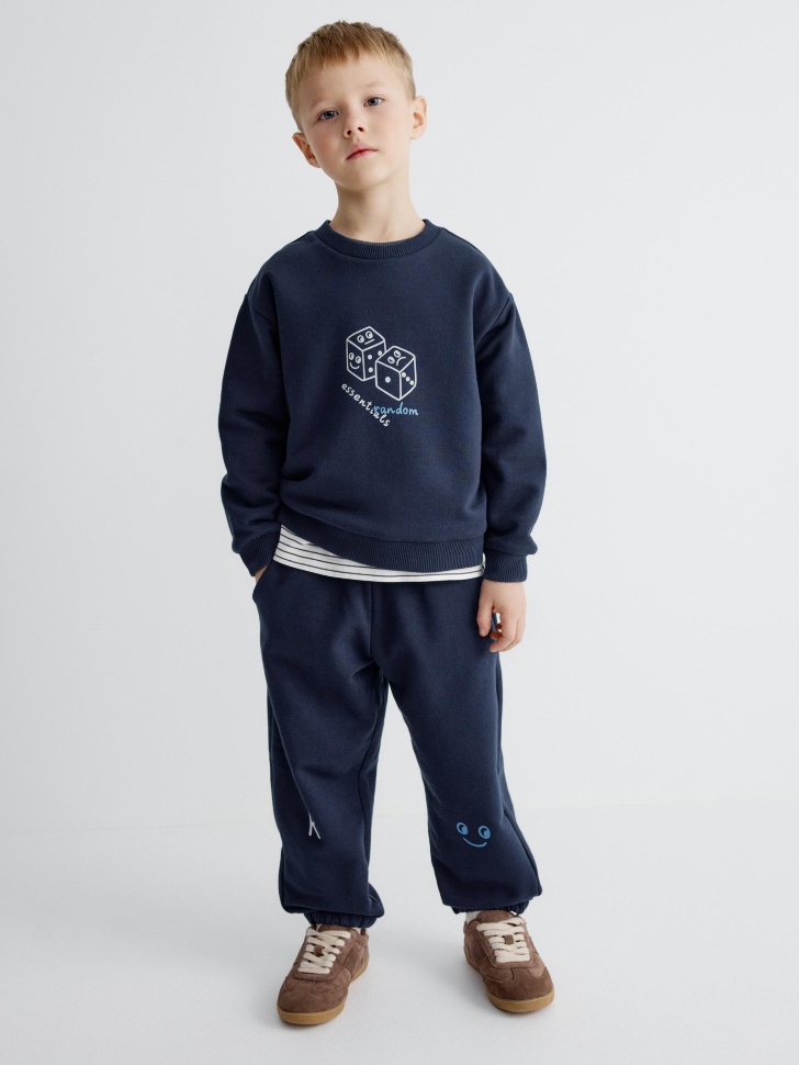 свитшот с принтом для мальчиков от бренда sela вид слева