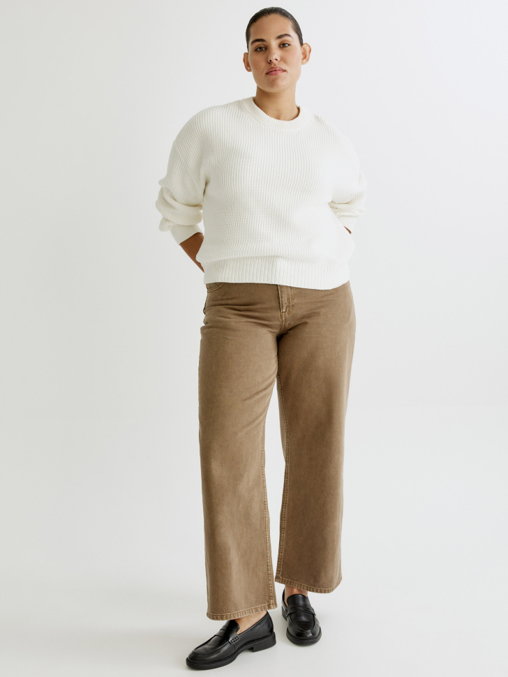 базовый вязаный джемпер оверсайз от бренда sela вид слева