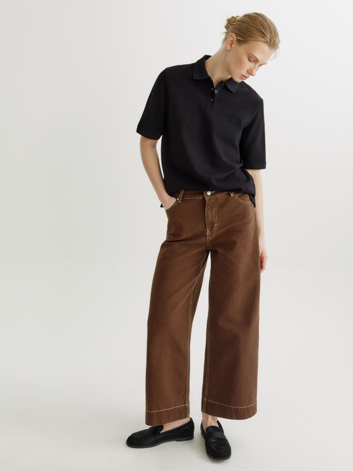 базовое поло с коротким рукавом от бренда sela вид слева