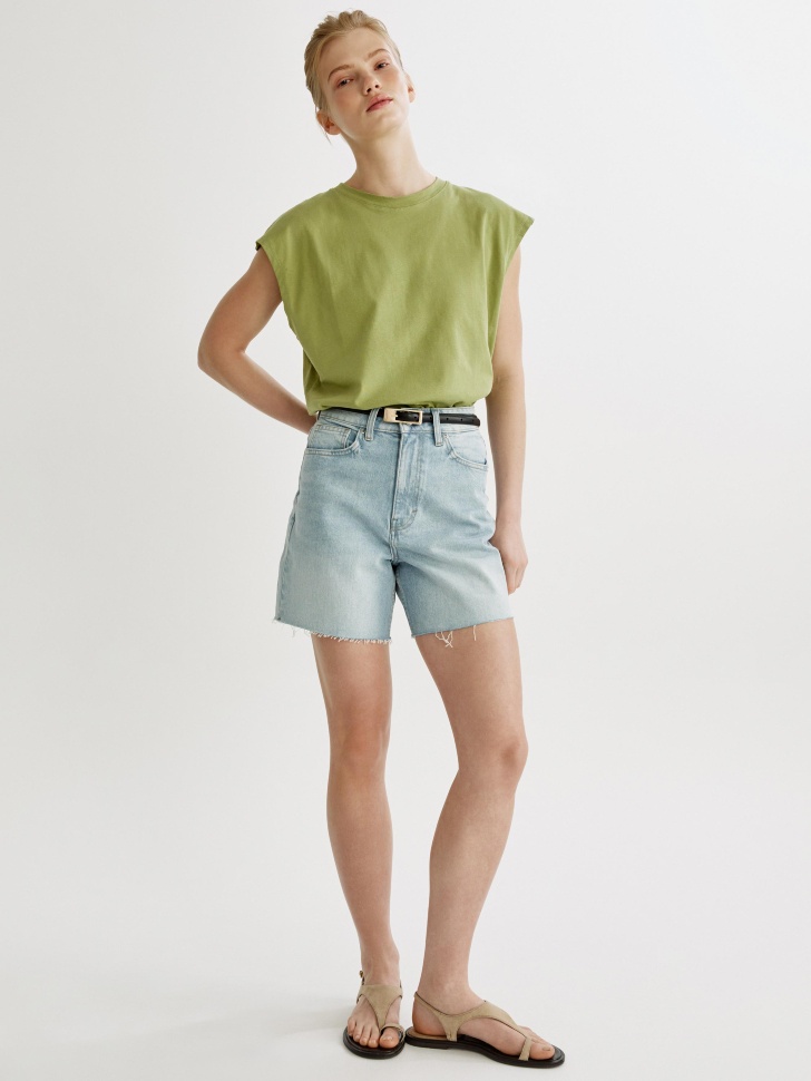 футболка оверсайз с коротким рукавом от бренда sela вид слева