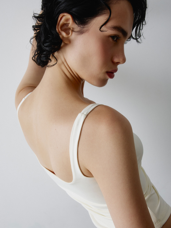 укороченный топ из линейки  young 4610517279200 купить с доставкой