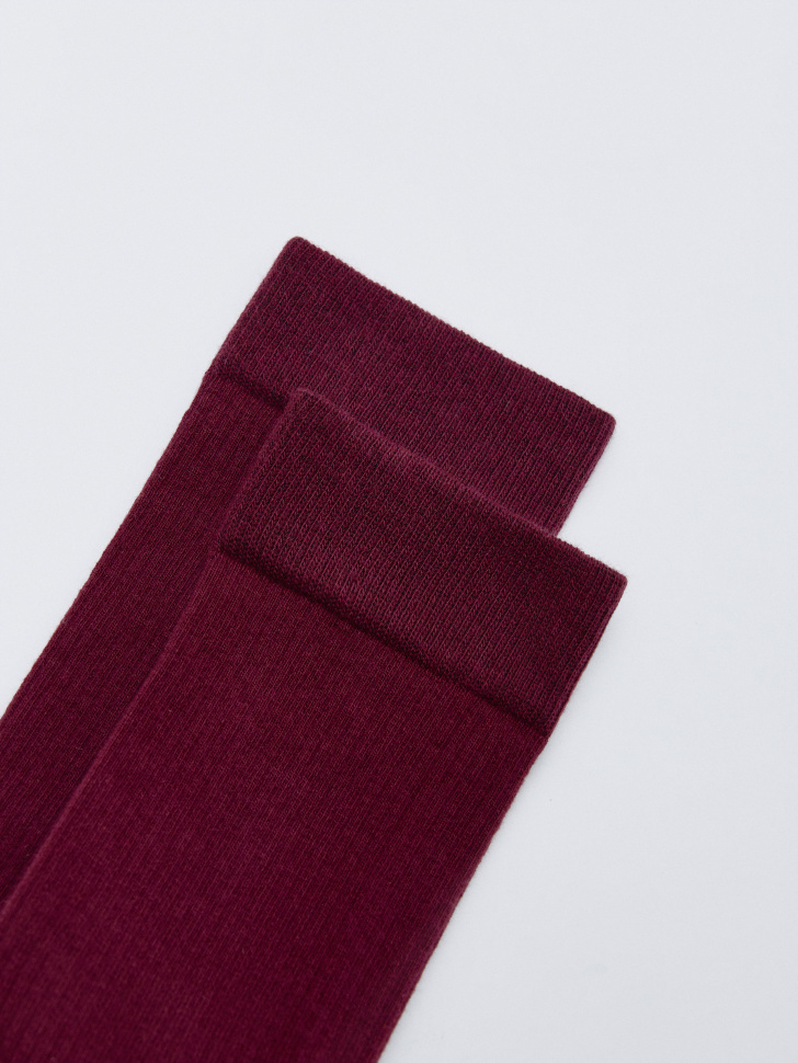 длинные носки от бренда sela вид слева