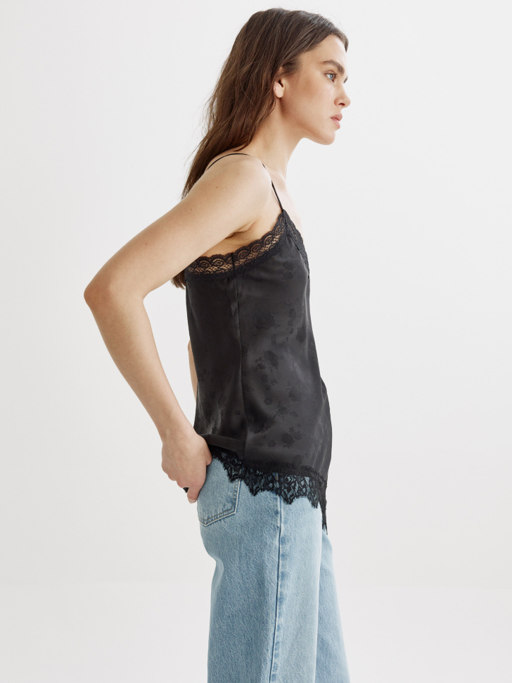 асимметричный топ из жаккардового атласа по цене 2999 руб вид справа