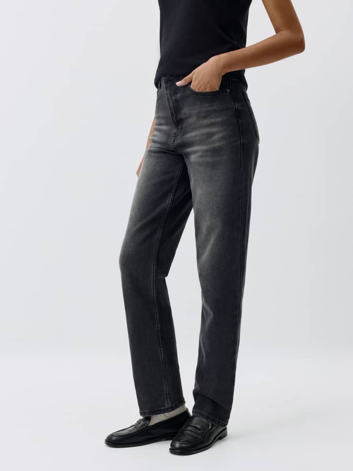 Джинсы SLIM FIT с высокой посадкой. Фото №3