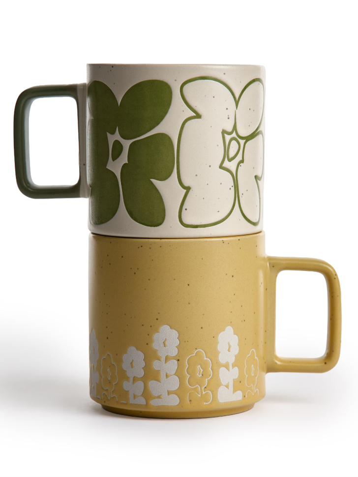 кружка из каменной керамики с рисунком от бренда sela вид слева