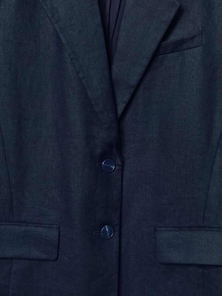 однобортный оверсайз жакет из льна из проверенных материалов спереди