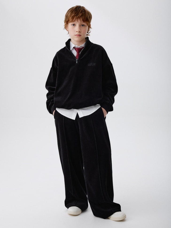 велюровый свитшот с вышивкой для мальчиков 4680798745954 по акции