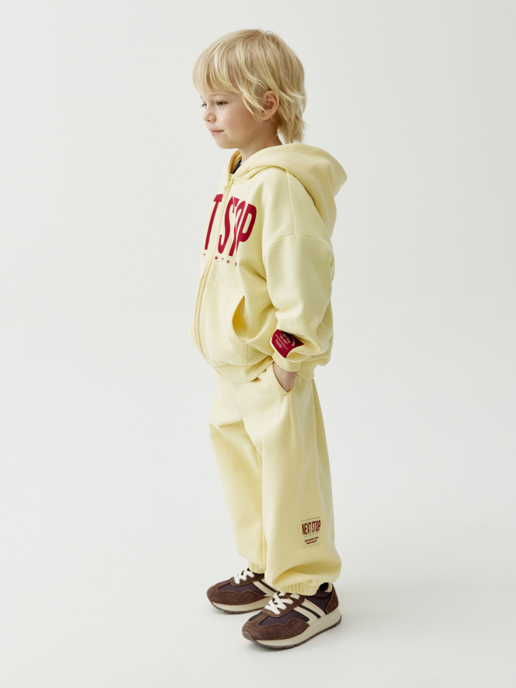 толстовка на молнии с принтом для детей по цене 2499 руб вид справа