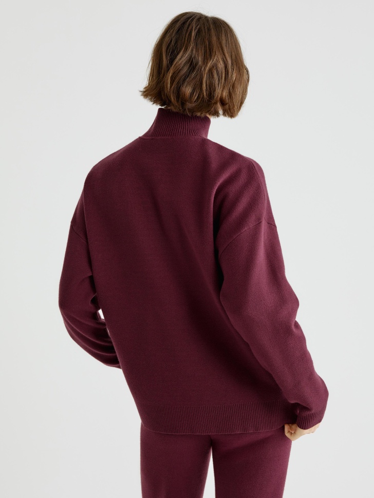 свитер с воротником-стойкой 4610517305800 в интернет магазине