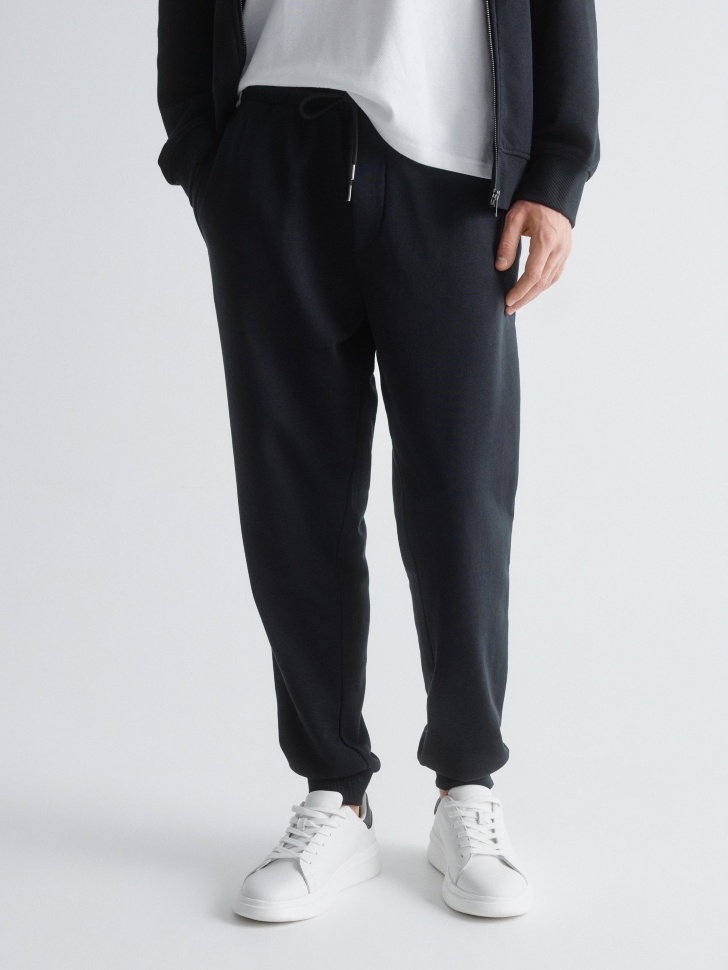 базовые трикотажные джоггеры со средней посадкой 4610517257512 по акции