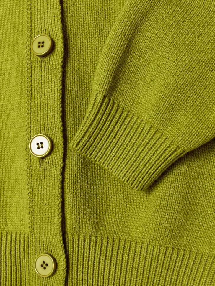 вязаный укороченный кардиган из хлопка спереди