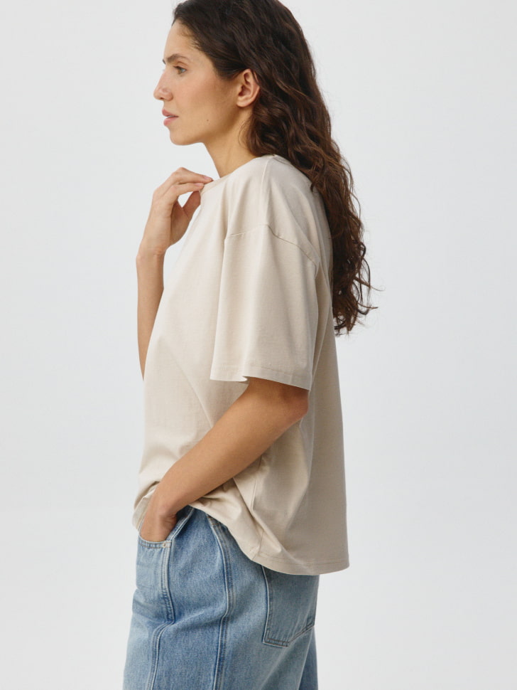 Футболка MIRA OVERSIZE FIT
