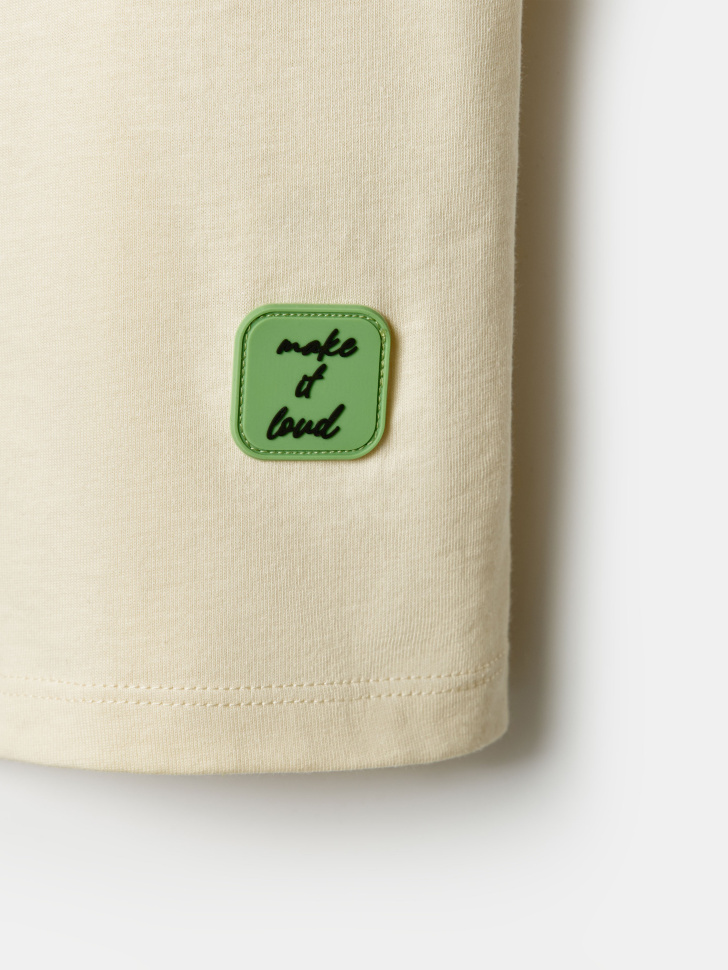 футболка оверсайз с принтом для девочек из россии вид сбоку