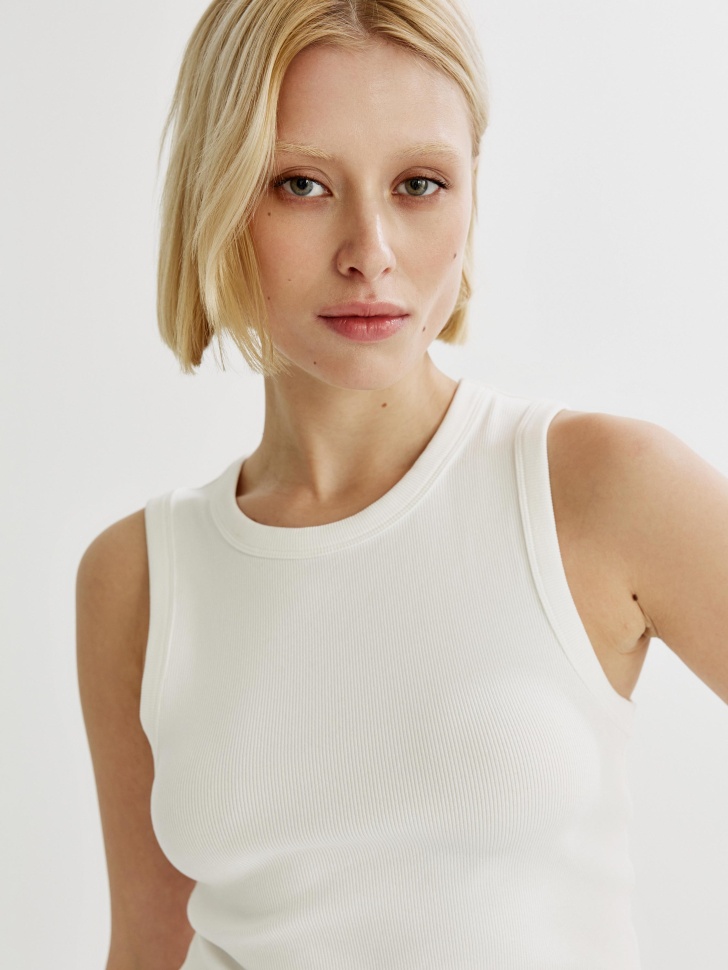 Базовый топ SELA в рубчик, белый, арт. 44966