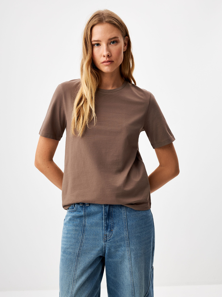 

Футболка MARY REGULAR FIT