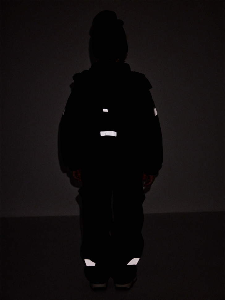 демисезонный комбинезон из технологичной мембранной ткани drytex® для мальчиков из синтепона спереди