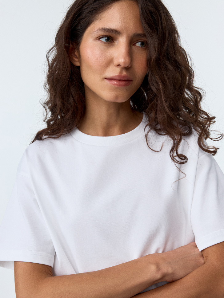 

Футболка KATE OVERSIZE FIT